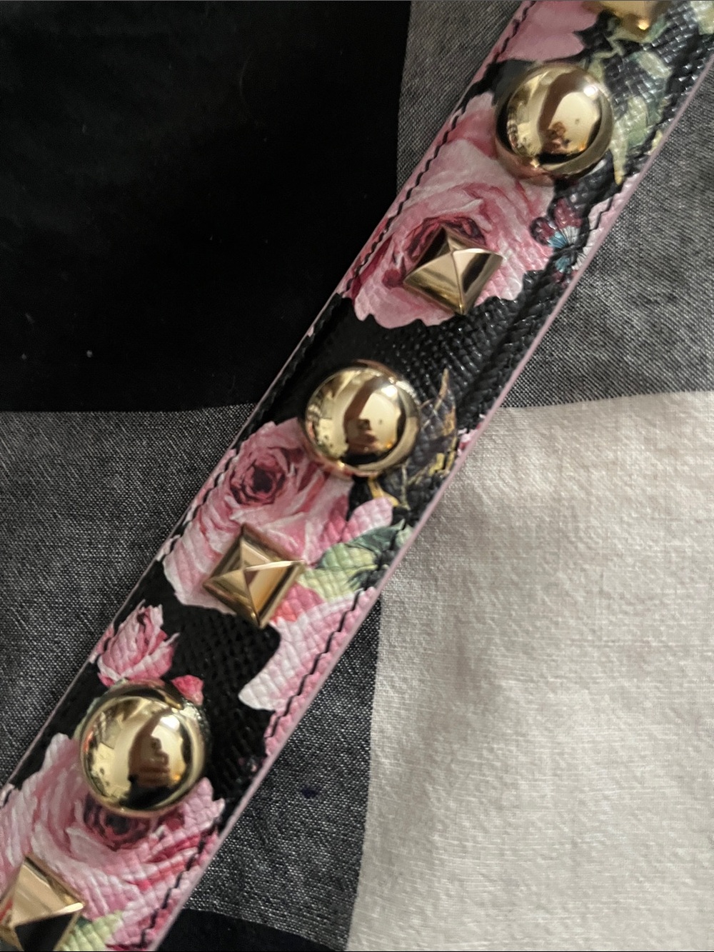 Dolce & Gabbana Black/pink studded handbag strap - can be used as crossbody